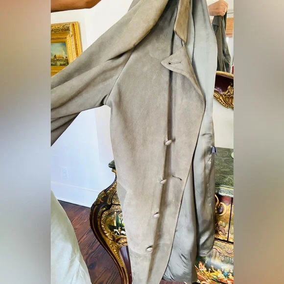 Varvatos 3/4 length 100% suede coat. Barely  used. Non smoking household - Picture 17 of 17